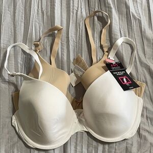 Maidenform Cream and Tan Bra Duo